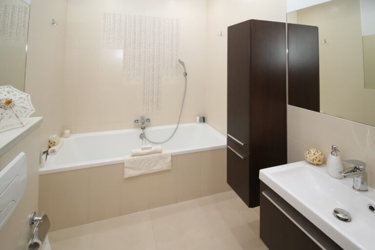 Kocaeli Gölcük Banyo Tıkanıklığı Açma